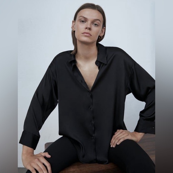 Floral Black and White Skirt - Picture 2 of 3